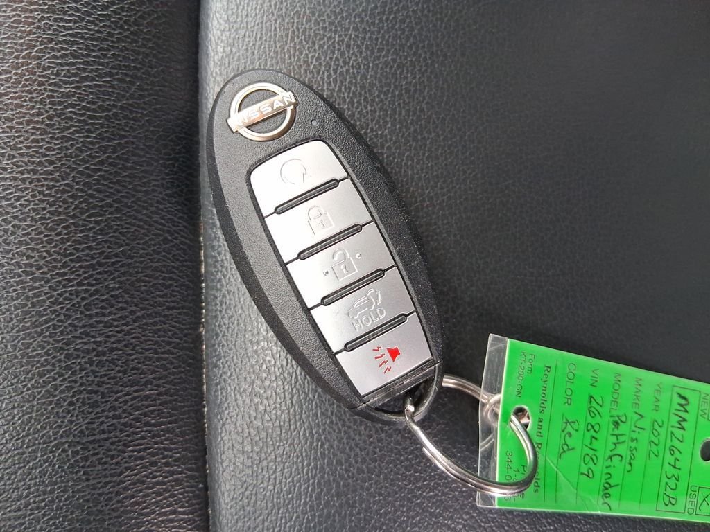 Used 2022 Red Nissan SL image 12
