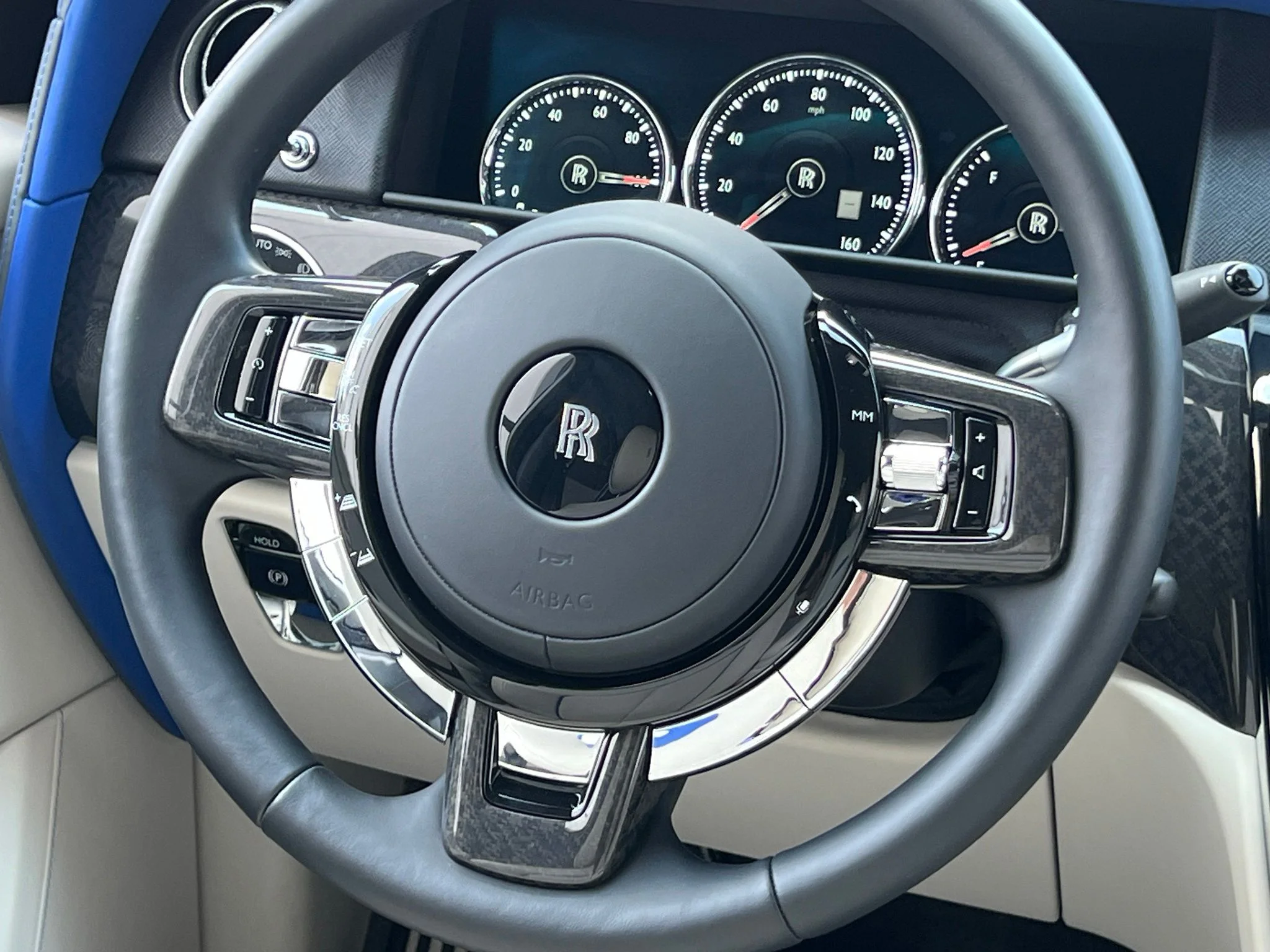 Used 2024 Blue Rolls-Royce Black Badge image 29