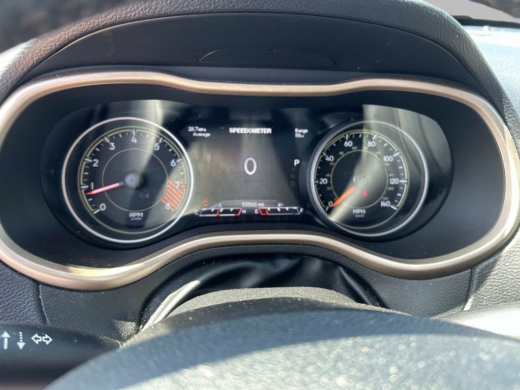 Used 2015 Black Jeep Limited image 22