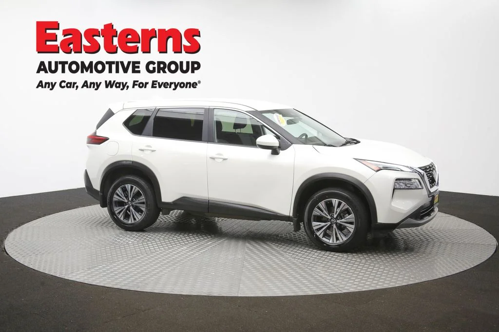 Used 2023 White Nissan SV image 45