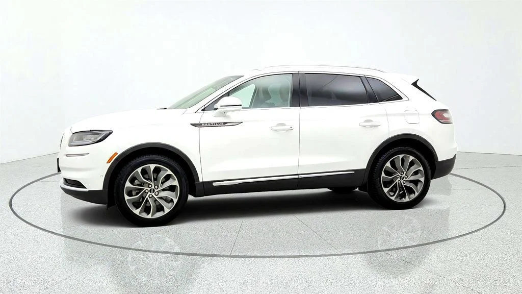 Used 2023 Pristine White Metallic Tri-Coat Lincoln Reserve AWD w/ 2.7L Twin-Turbo V6 & Co-Pilot360 Plus image 8