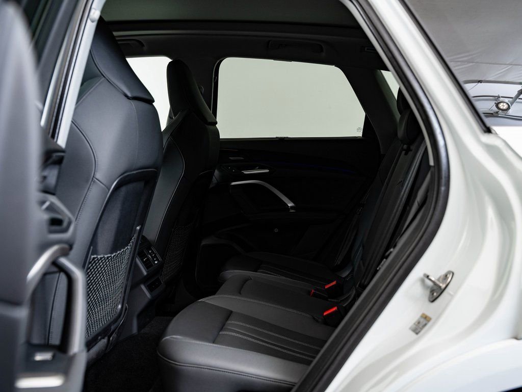 Used 2025 Glacier White Audi 2.0T Premium Plus image 42