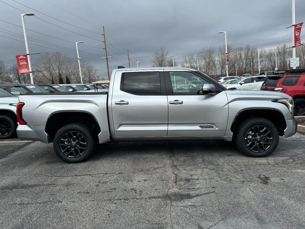 2026 Toyota Tundra Platinum - Photo 2