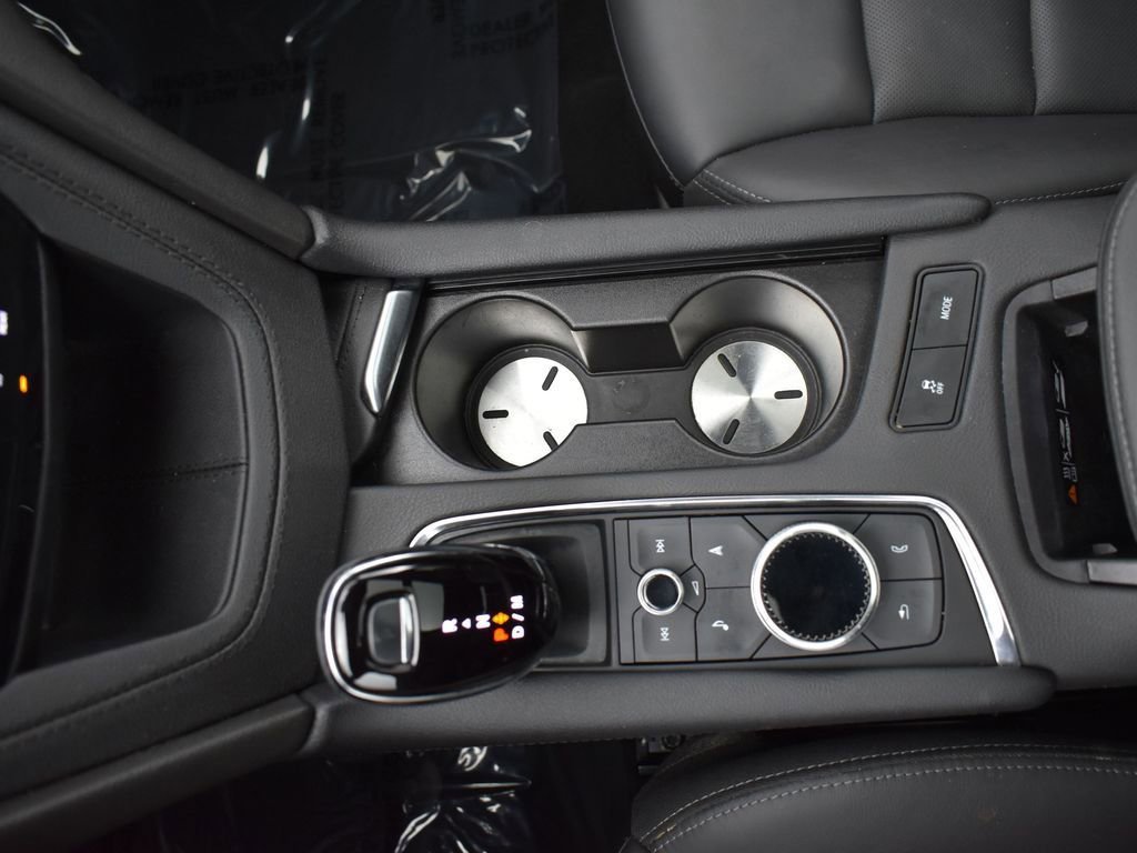 2023 CADILLAC XT5 - Image 21