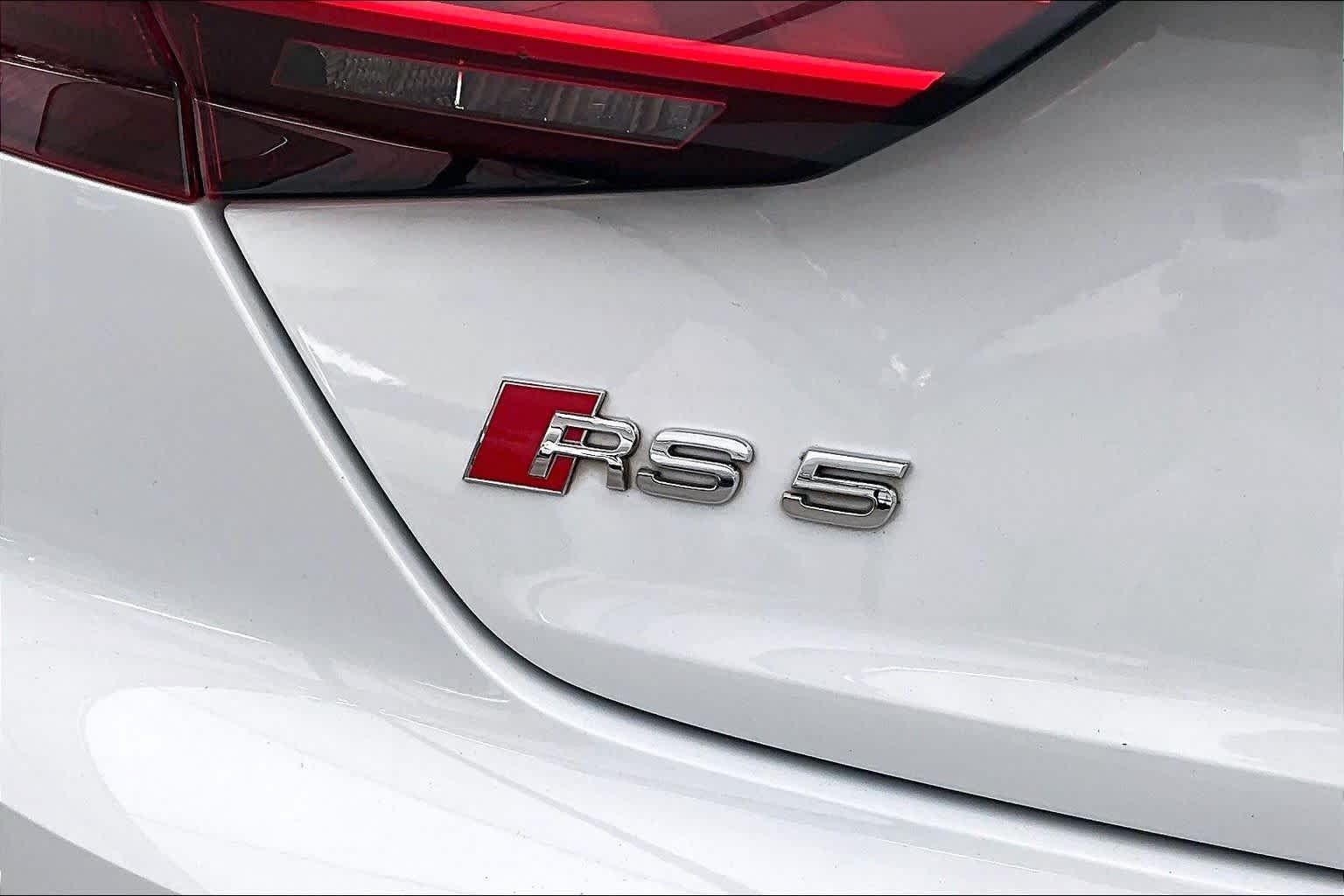 Used 2021 Glacier White Metallic Audi  image 18
