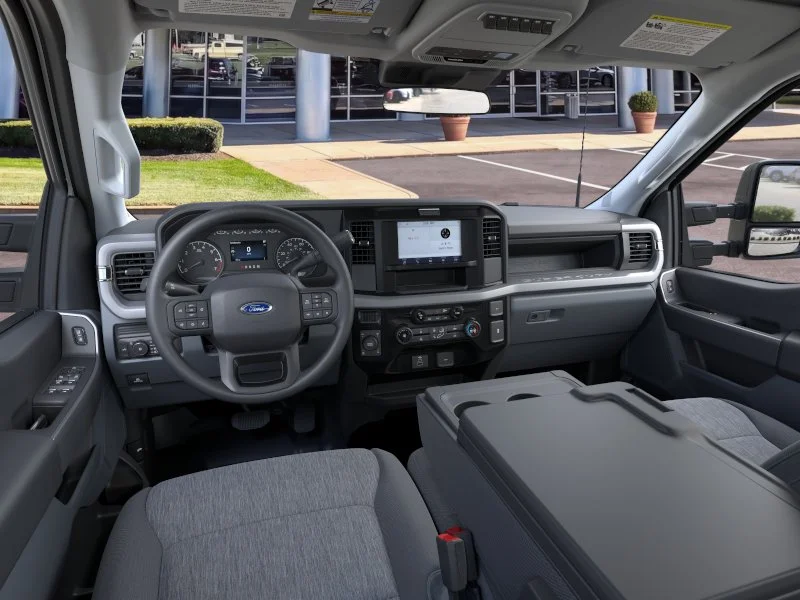 New 2026 Oxford White Ford XL image 9