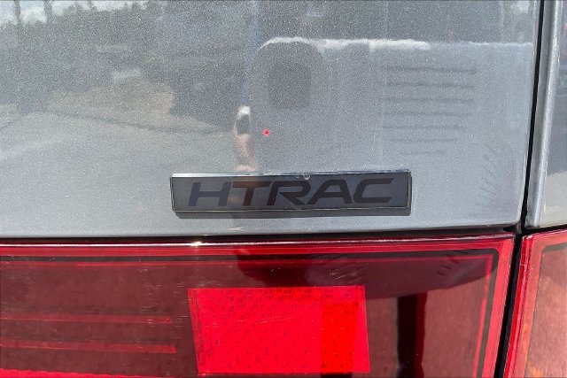 Used 2025 Gray Hyundai Calligraphy image 26