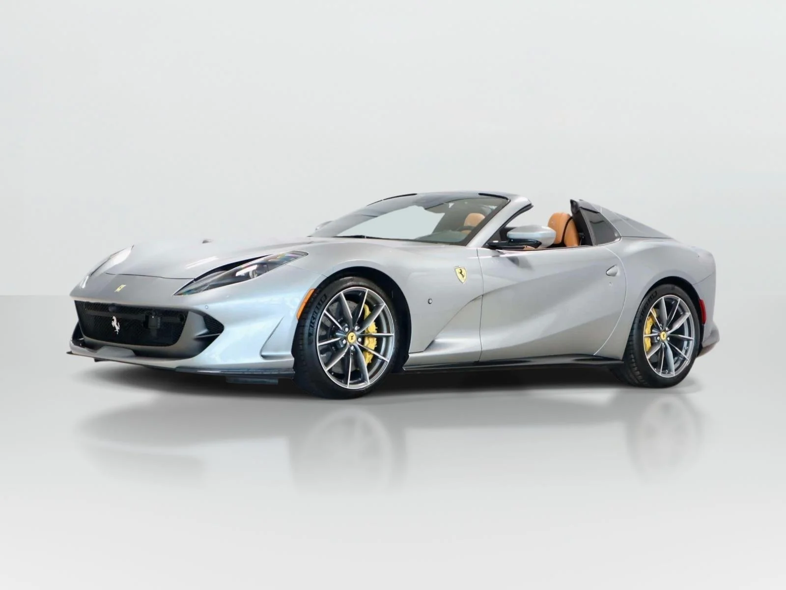 2021 Ferrari 812 GTS Base