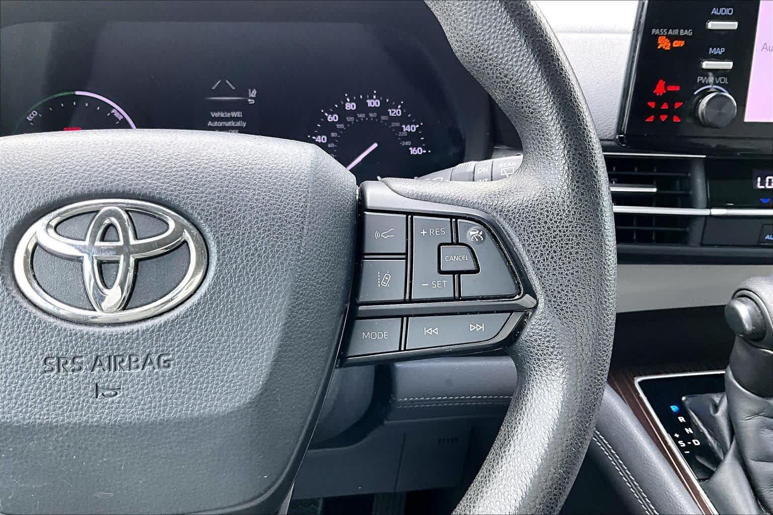 Used 2022 Predawn Gray Mica Toyota LE image 24