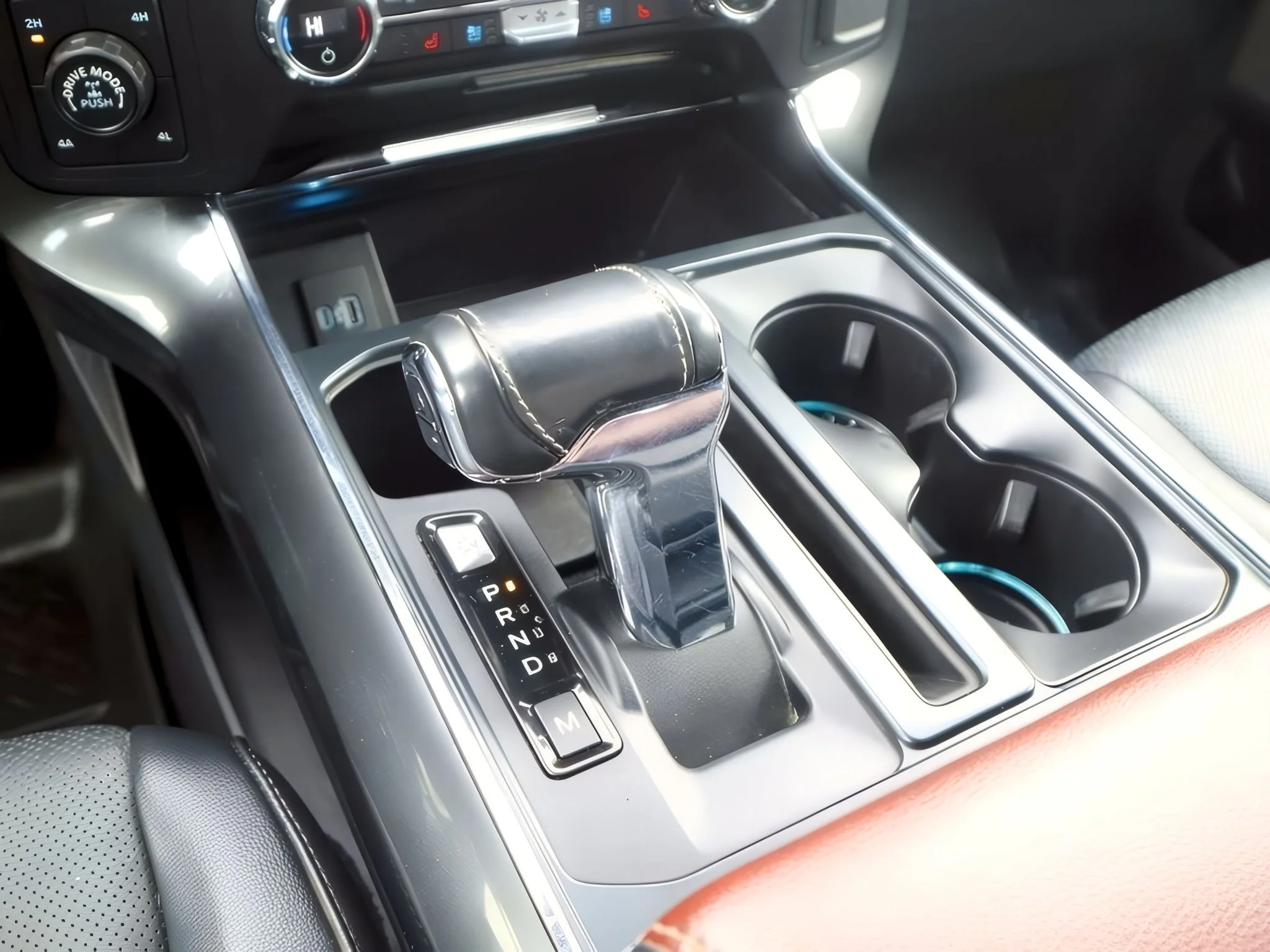 2021 Ford F-150 Lariat - Photo 22