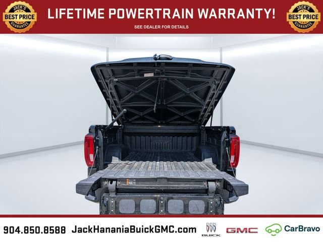 Used 2022 Black GMC AT4 image 13