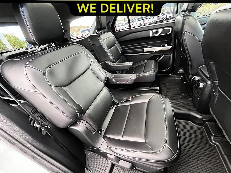 Used 2023 Silver Ford XLT image 19