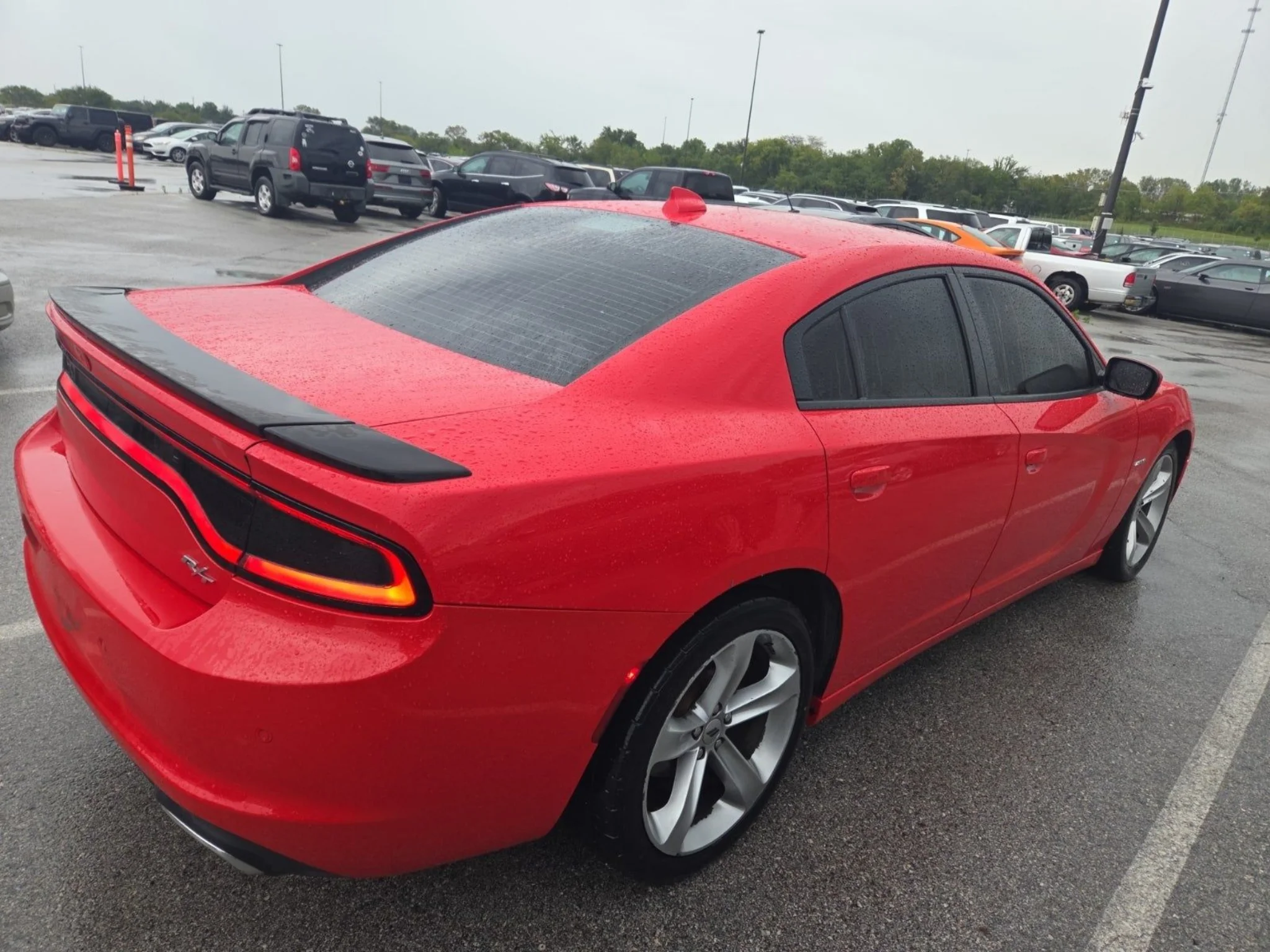 Used 2018 Torred Clearcoat Dodge R/T image 4