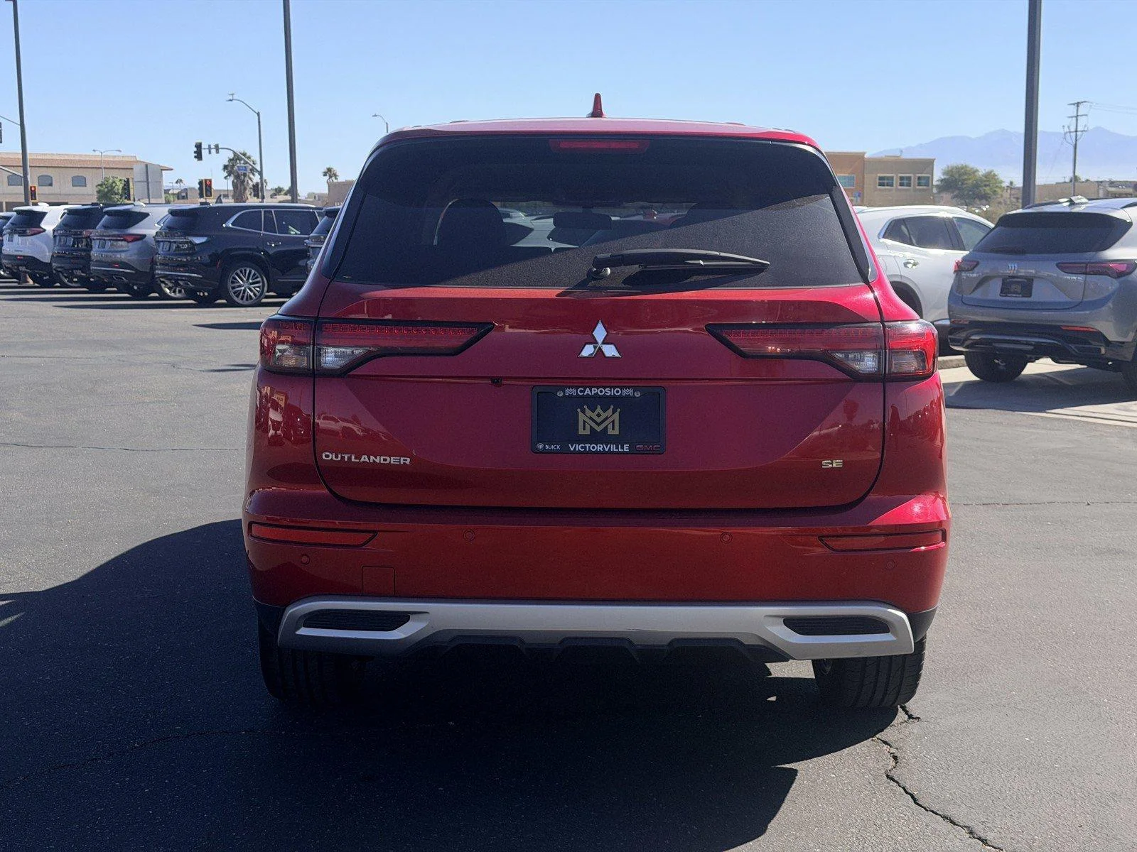 Used 2024  Mitsubishi SE image 5