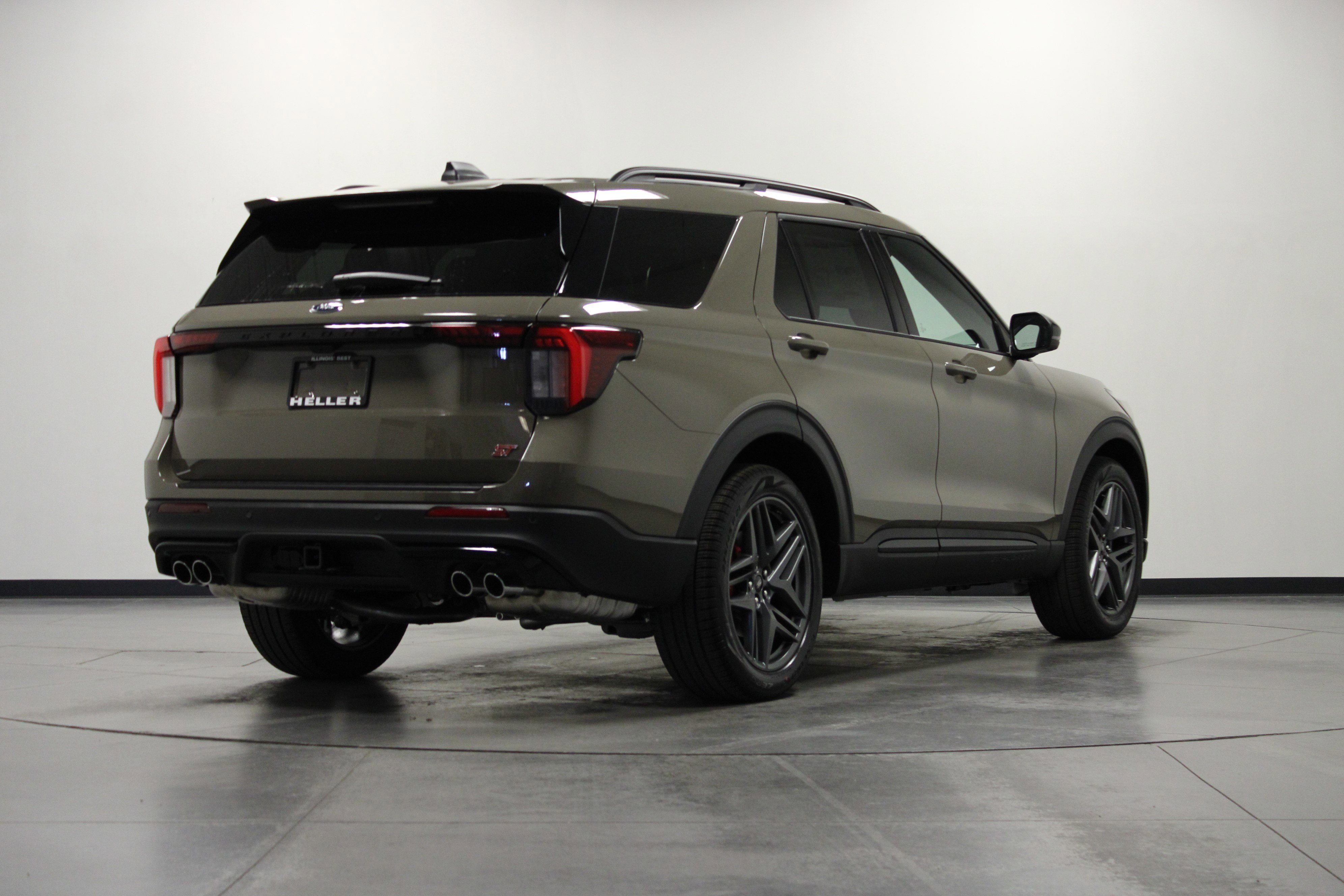New 2026 Marsh Gray Ford ST image 4