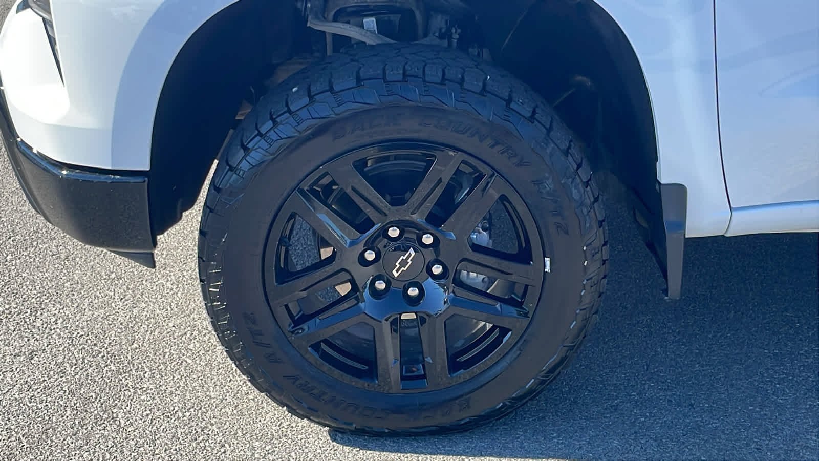 Used 2023 Summit White Chevrolet Custom Trail Boss image 8