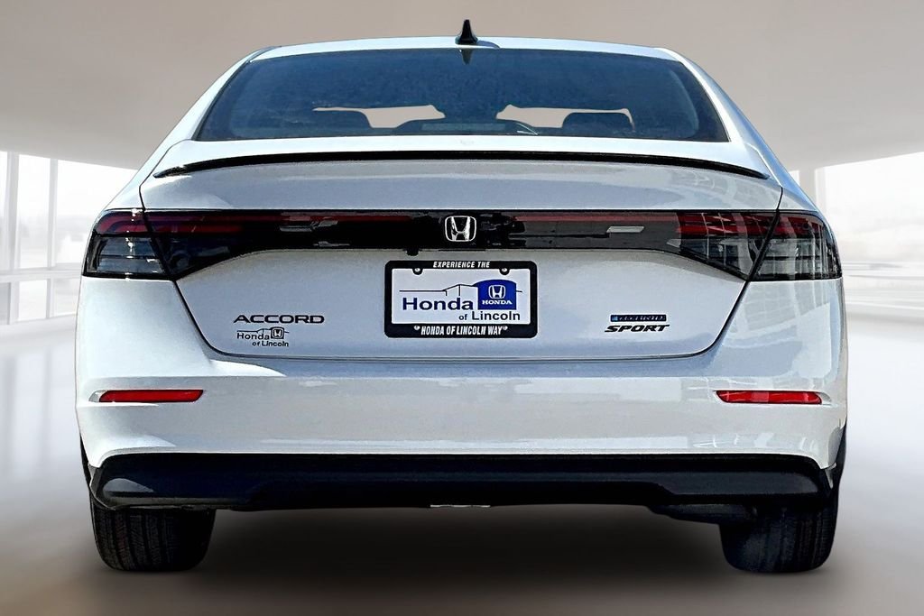 New 2026 Platinum White Pearl Honda Sport image 4