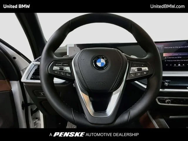 New 2026 Alpine White BMW X5 40i image 6