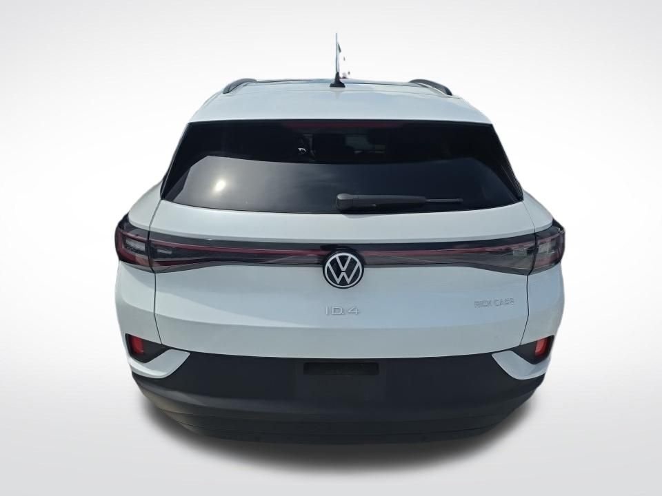 Used 2024 White Volkswagen S image 5