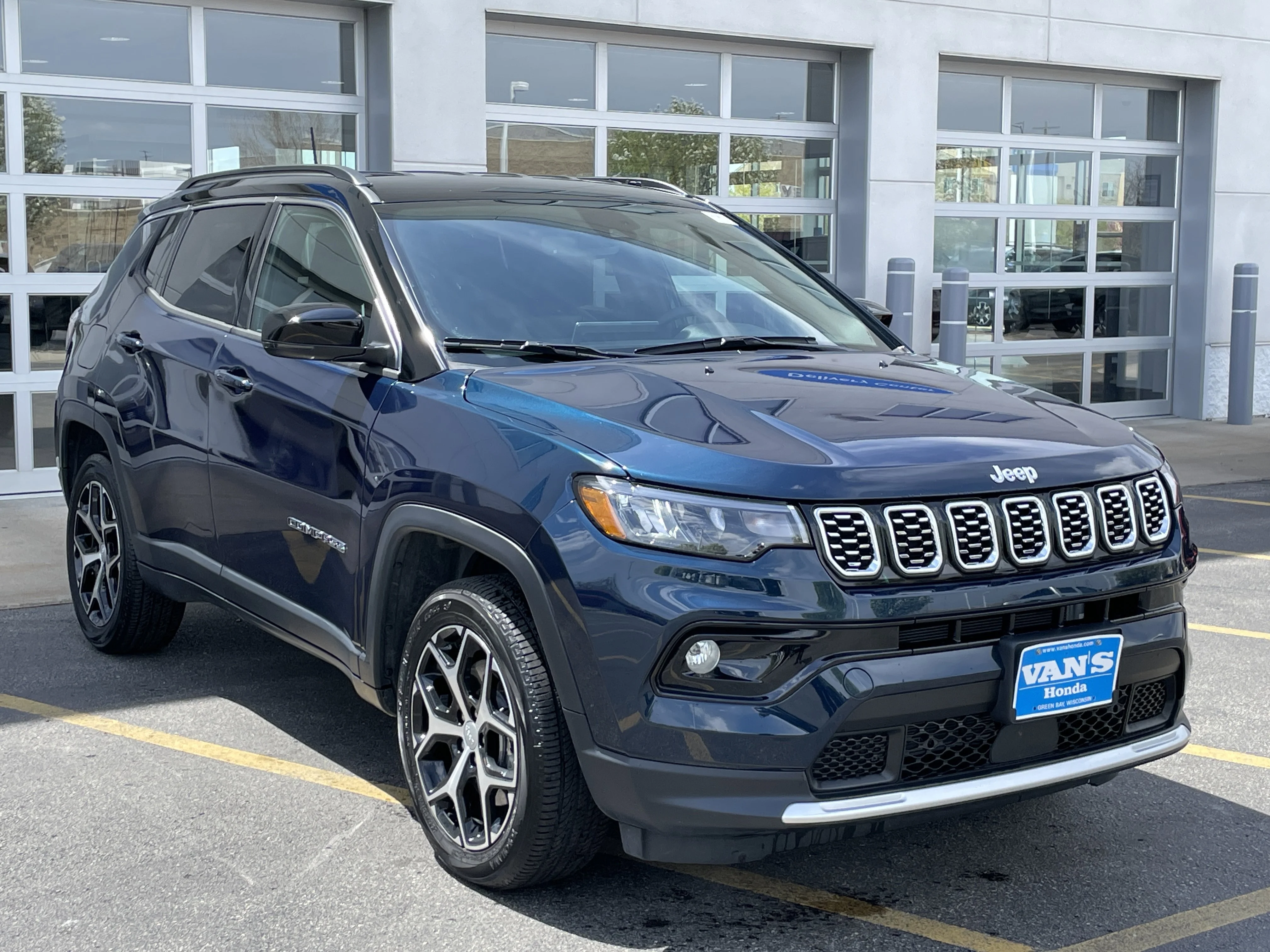 2024 Jeep Compass Limited 4X4's photo