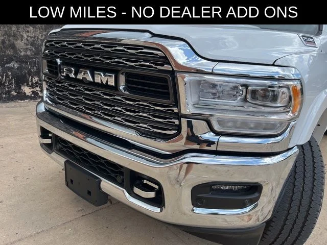 Used 2022 Bright White Clearcoat Ram Limited image 12