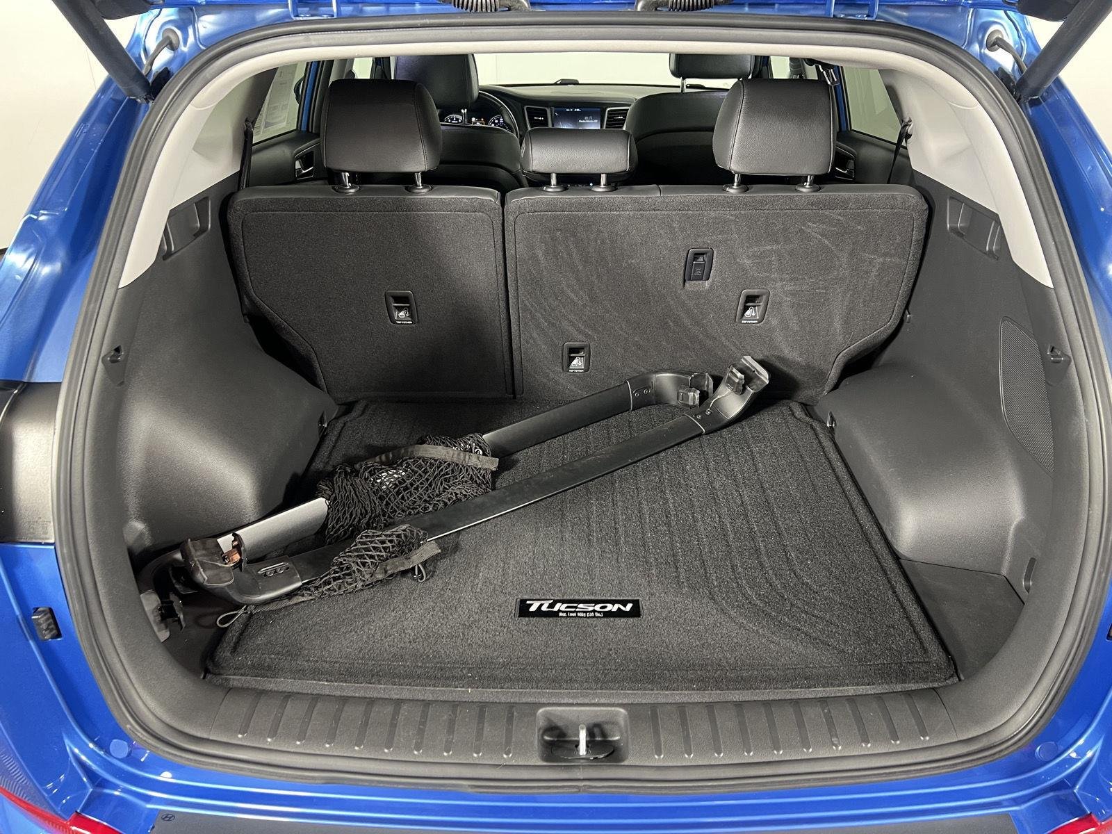 Used 2017 Caribbean Blue Hyundai Limited image 8