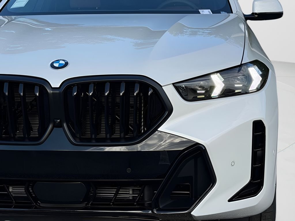 New 2027 White BMW xDrive40i image 9