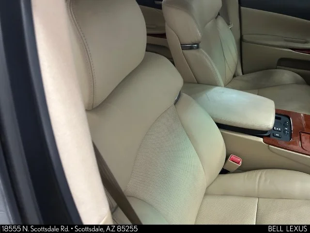 Used 2008 Black Lexus 350 image 11