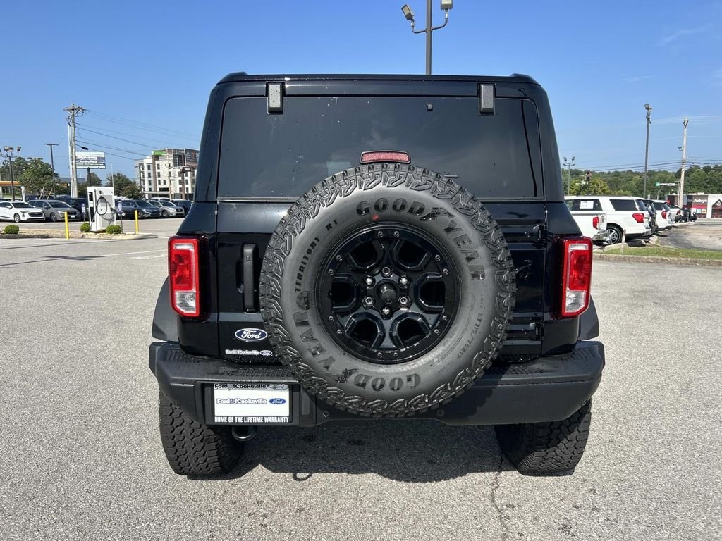 New 2026 Shadow Black Ford Big Bend® image 5