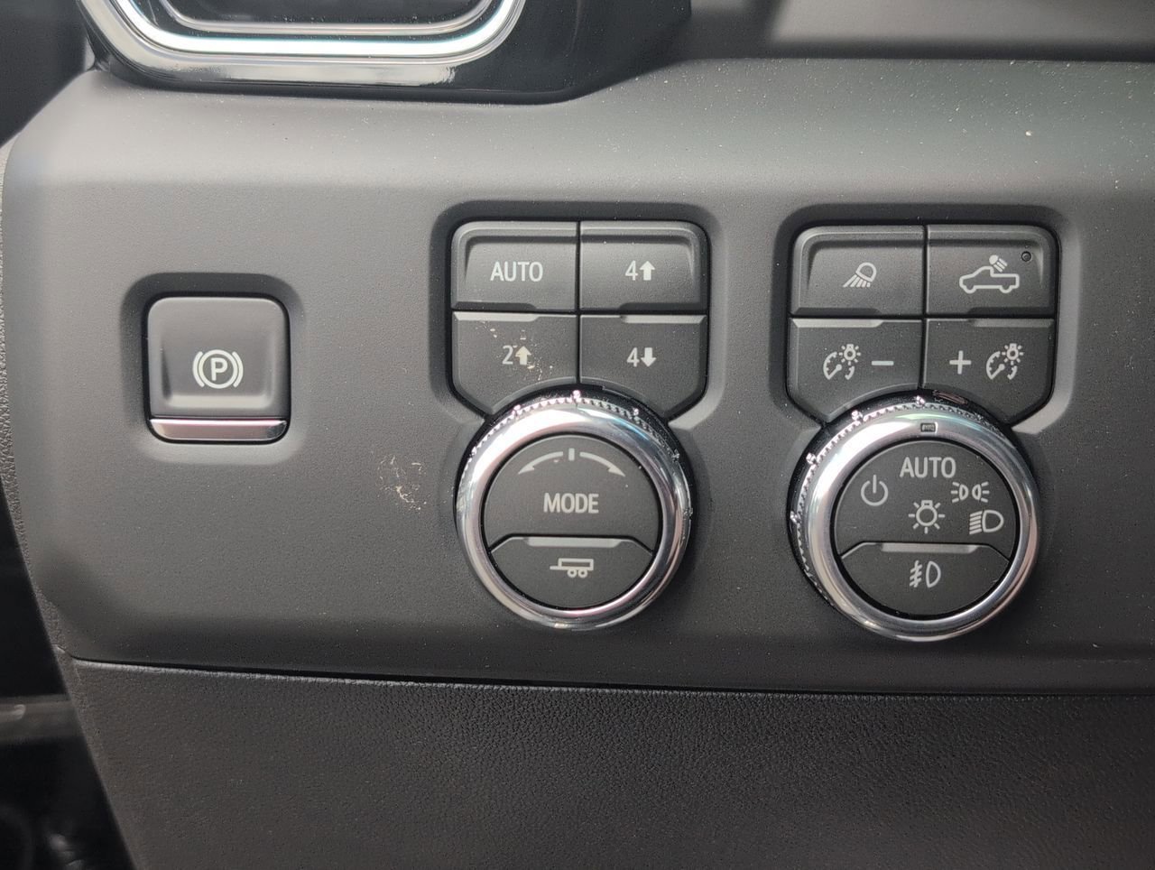 2026 GMC Sierra 2500HD Denali - Photo 18