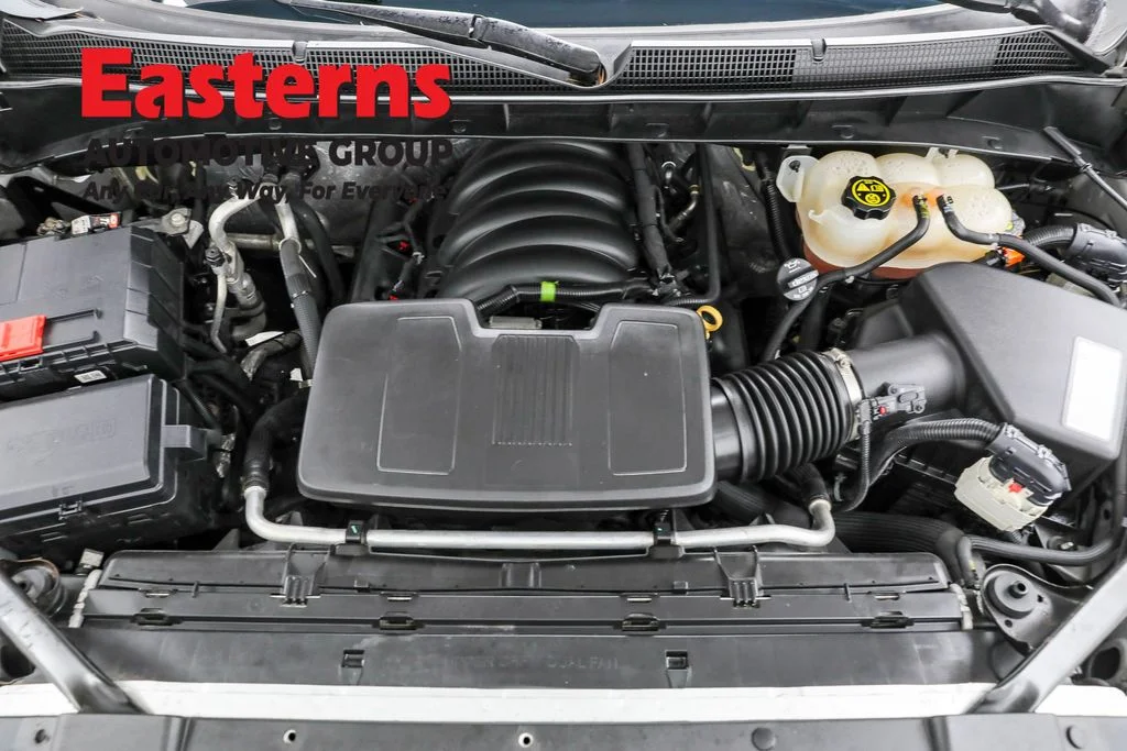 Used 2020 Silver Chevrolet WT image 7