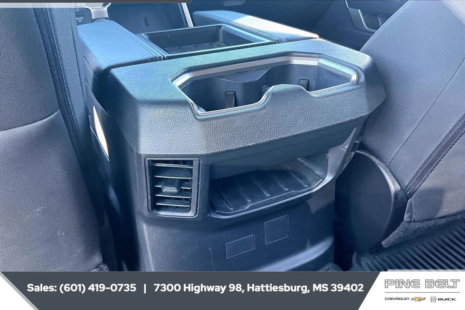 Used 2023 Ice Cap Toyota SR5 image 25