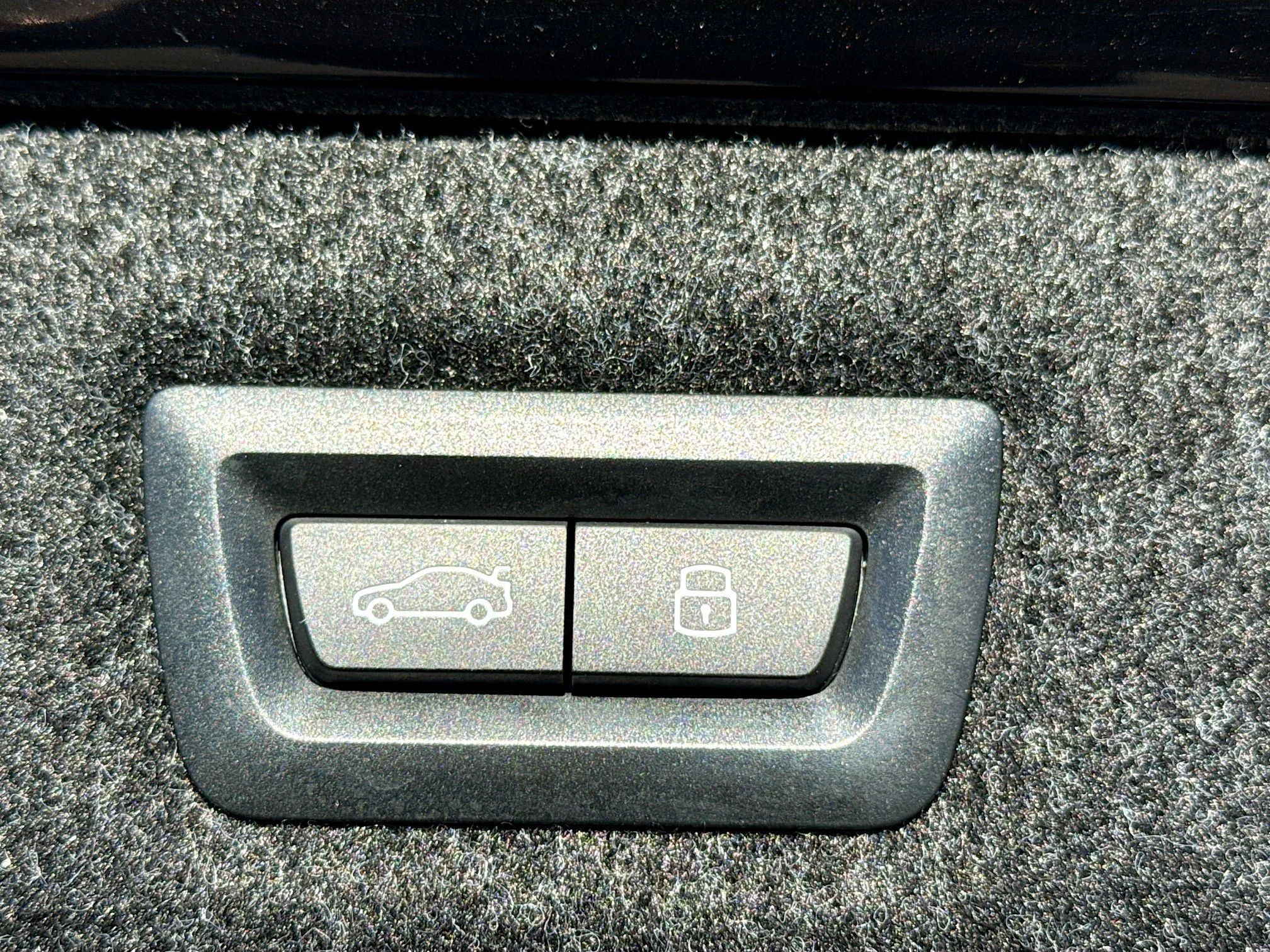 Used 2023 Black Sapphire Metallic BMW 530i image 14