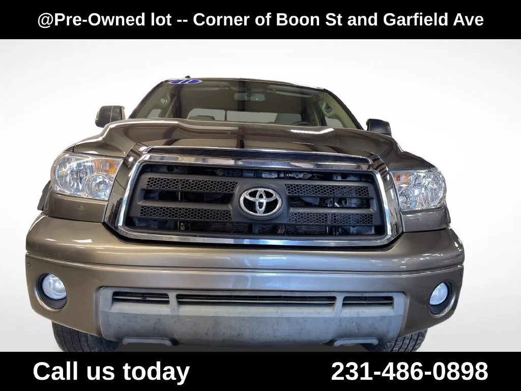 Used 2011  Toyota Grade image 8