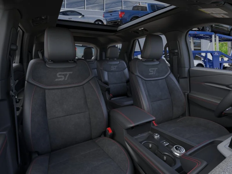 New 2026 Agate Black Metallic Ford ST image 10
