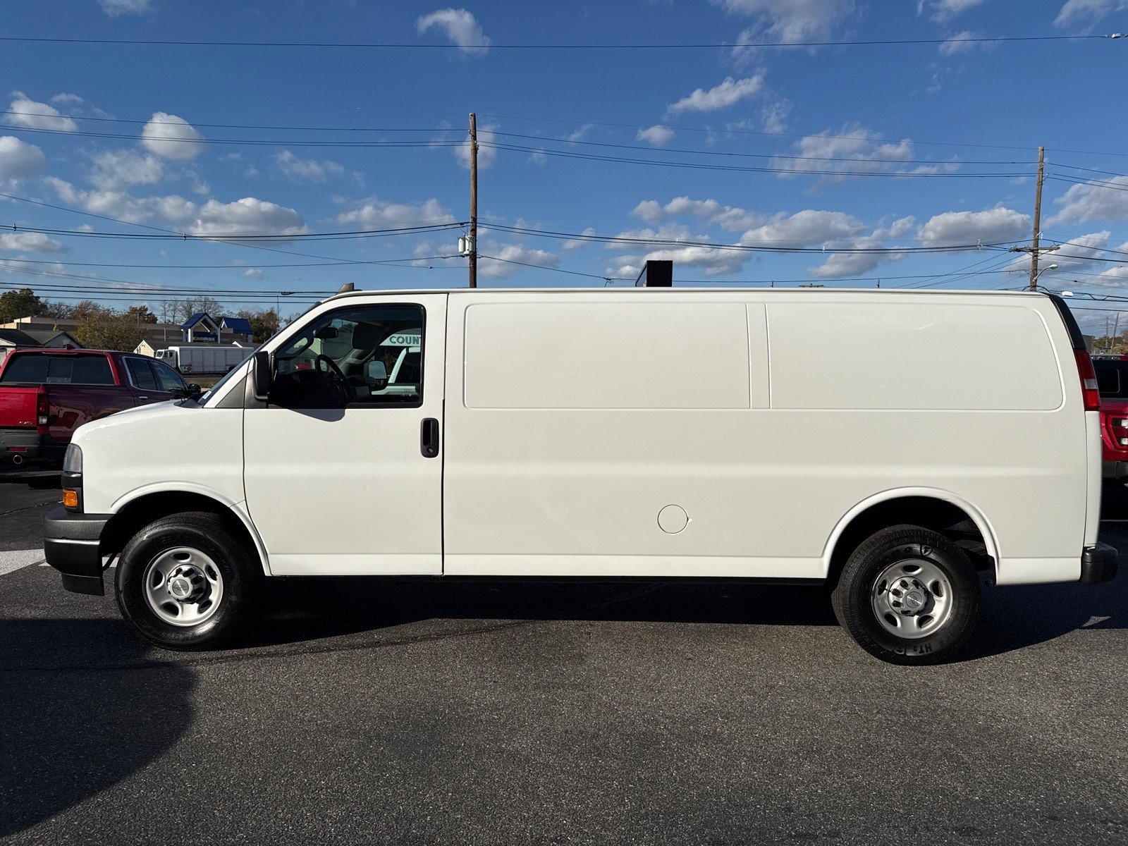 2020 Chevrolet Express Cargo photo 2