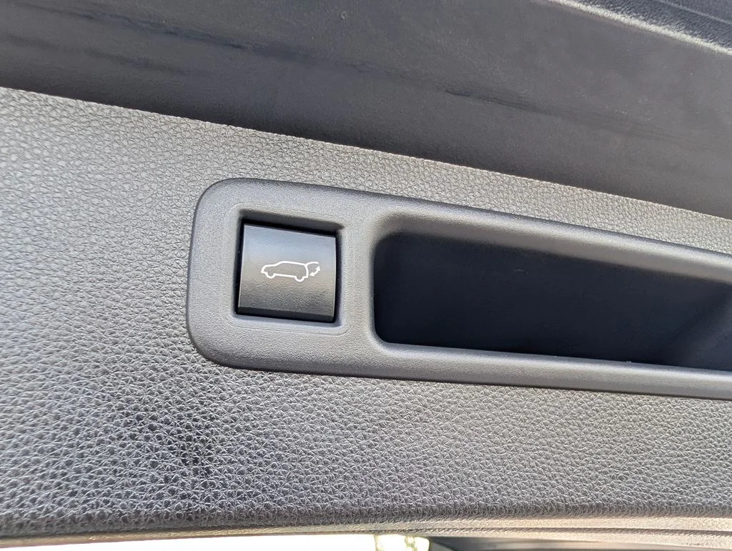 2021 Toyota Highlander XSE - Photo 11