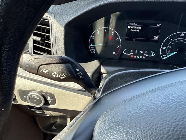 Used 2024 Oxford White Ford Base image 33