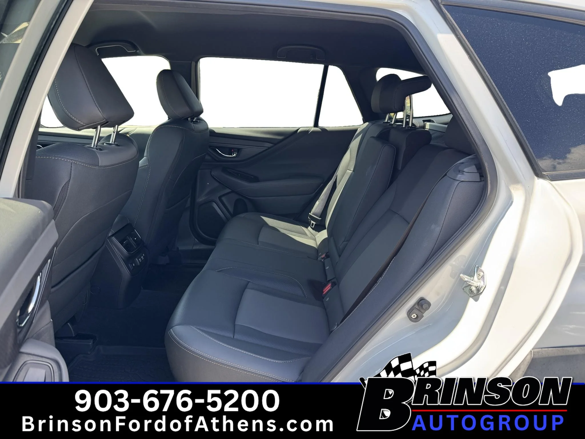 Used 2022 Crystal White Pearl Subaru Wilderness image 6