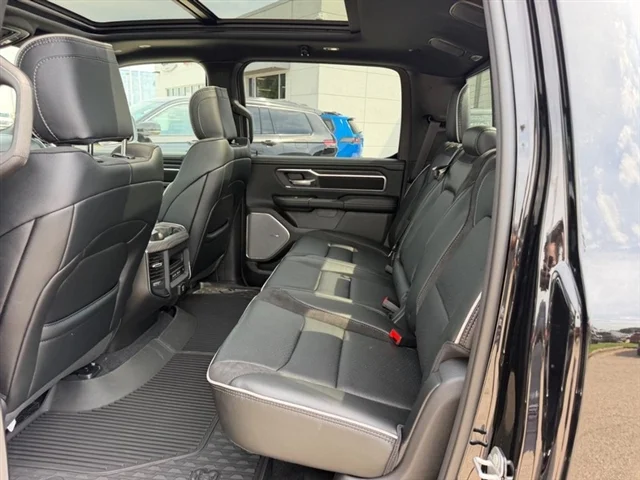New 2026 Diamond Black Crystal Pearl-Coat Exterior Paint RAM Laramie image 8
