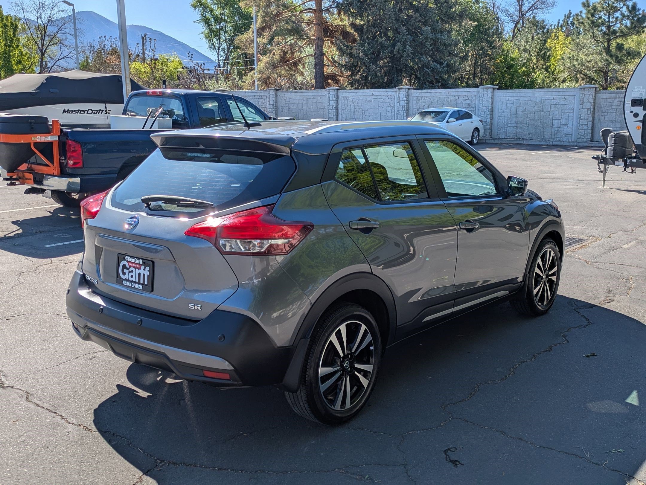 Used 2020 Gun Metallic Nissan SR image 3