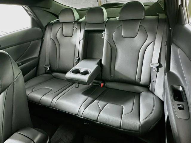 New 2026 Hyundai ELANTRA SEL Sport