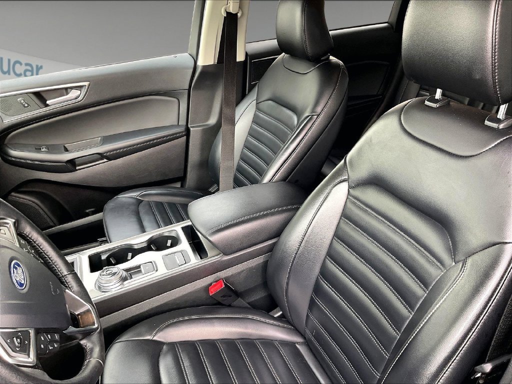Used 2024 Gray Ford SEL image 10