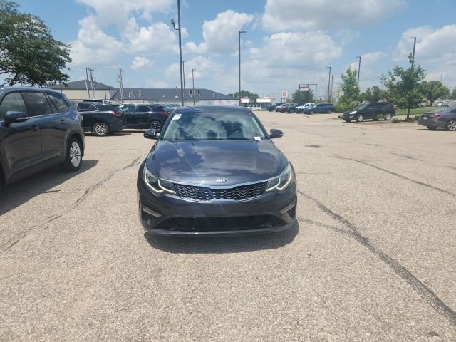 Used 2019 Gray Kia LX image 4