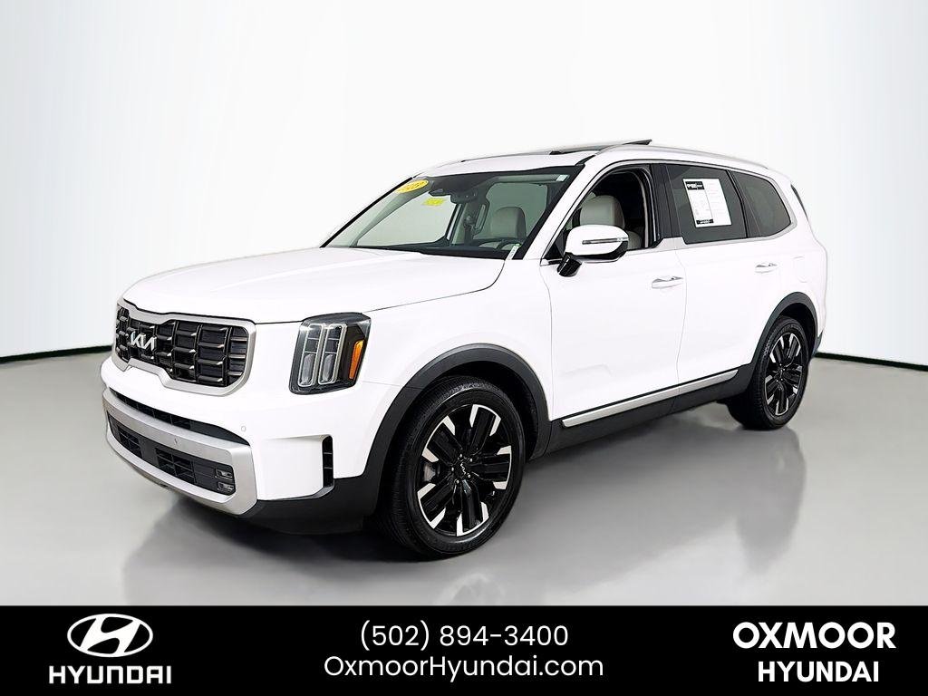 Used 2023 Glacial White Pearl Kia SX image 3