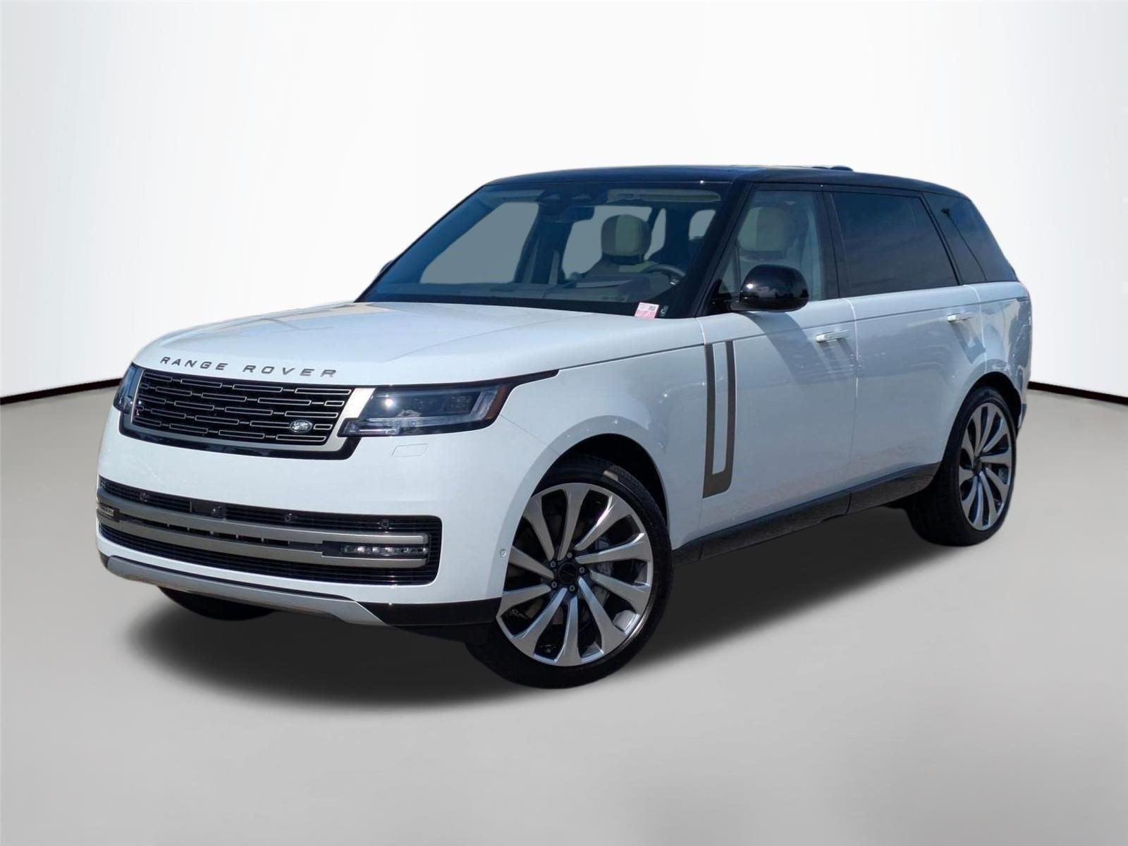 New 2026 Fuji White LAND ROVER SE 7 Seats image 1