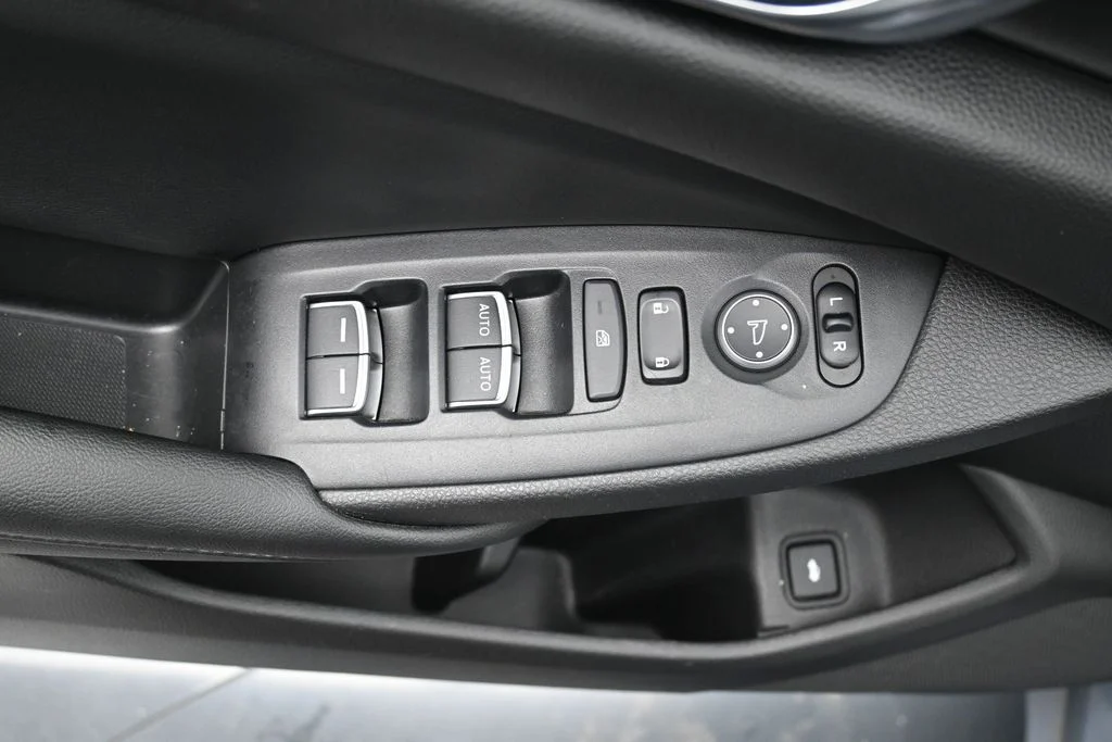 Used 2022 Sonic Gray Pearl Honda Sport image 19
