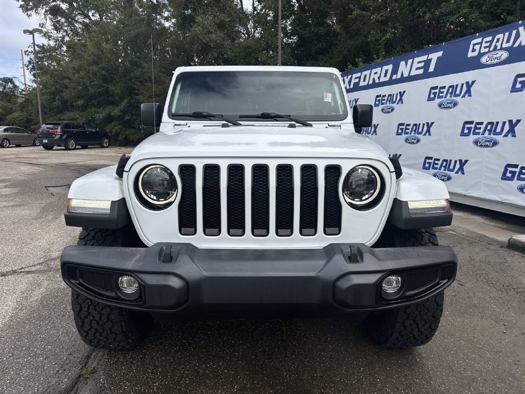 Used 2023 White Jeep Altitude image 6