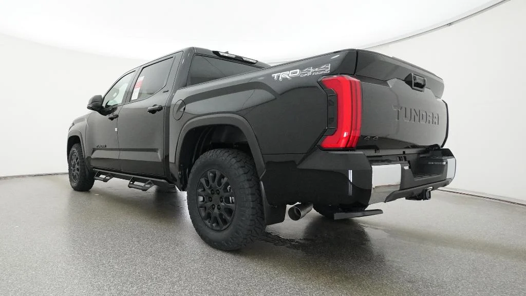 New 2026 Midnight Black Metallic Toyota SR5 image 35