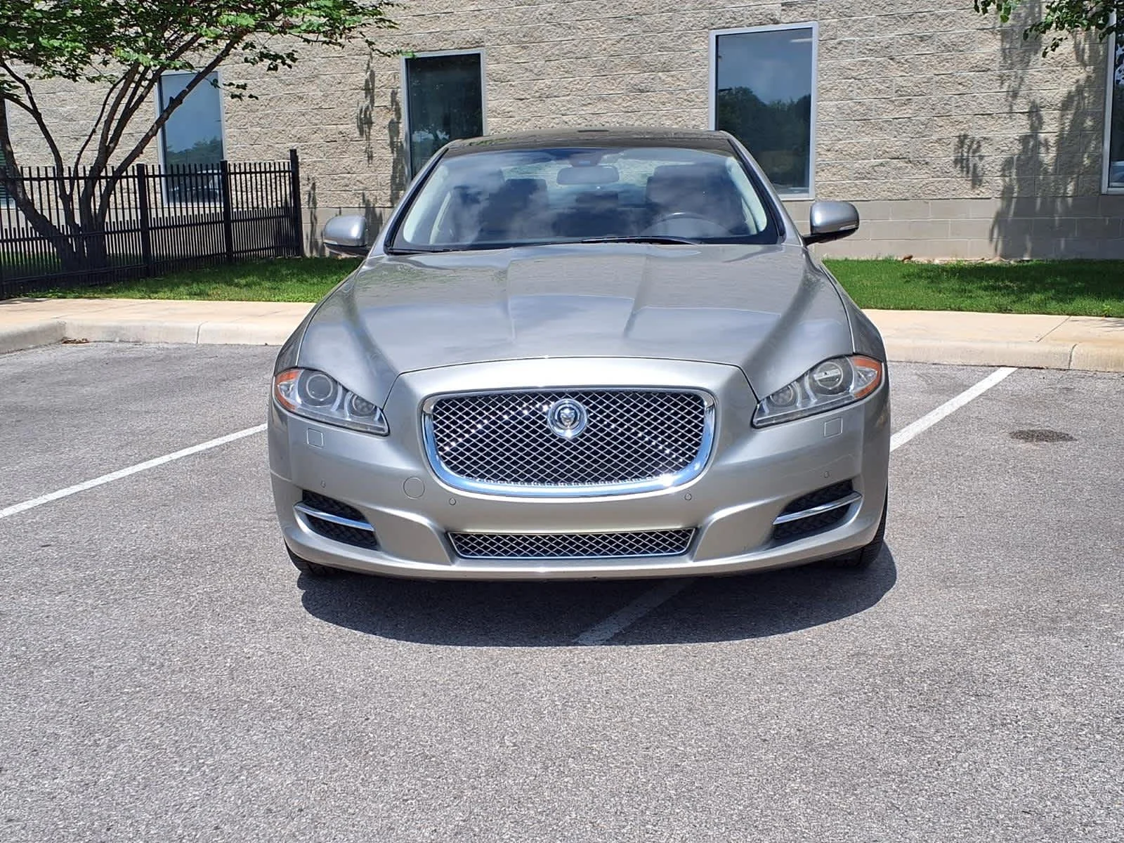 Used 2013 Jaguar XJ Base with VIN SAJWJ1CD8D8V47523 for sale in Boerne, TX